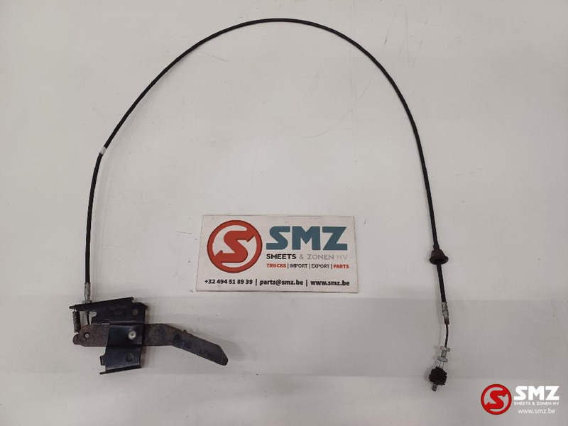 Caterpillar Cabin door lever + cable Caterpillar - Puerta y piezas para Camión: foto 1 Caterpillar Cabin door lever + cable Caterpillar - Puerta y piezas para Camión: foto 1