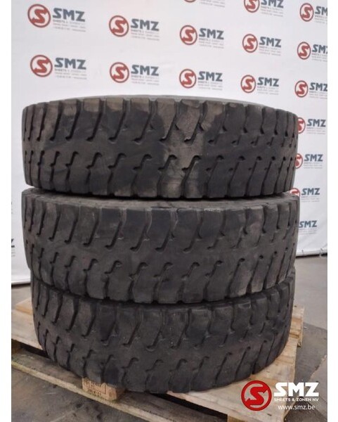 Continental Occ Band 315/80R22.5 Continental HDC - Neumático para Camión: foto 1 Continental Occ Band 315/80R22.5 Continental HDC - Neumático para Camión: foto 1