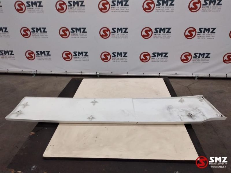 DAF Occ cabinespoiler links DAF XF 105 1740449 - Aerodinámica/ Spoiler para Camión: foto 2 DAF Occ cabinespoiler links DAF XF 105 1740449 - Aerodinámica/ Spoiler para Camión: foto 2