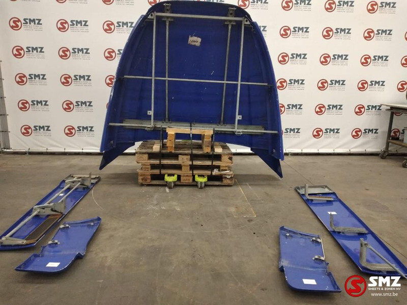 DAF Occ cabinespoilerset DAF XF 105 - Aerodinámica/ Spoiler para Camión: foto 2 DAF Occ cabinespoilerset DAF XF 105 - Aerodinámica/ Spoiler para Camión: foto 2