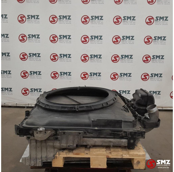 DAF Occ radiator + intercooler + expansievat DAF - Radiador para Camión: foto 2 DAF Occ radiator + intercooler + expansievat DAF - Radiador para Camión: foto 2