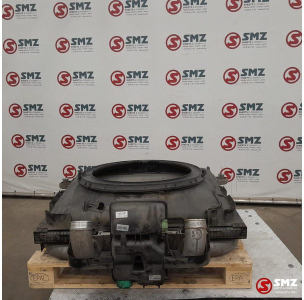 DAF Occ radiator + intercooler + expansievat DAF - Radiador para Camión: foto 3 DAF Occ radiator + intercooler + expansievat DAF - Radiador para Camión: foto 3