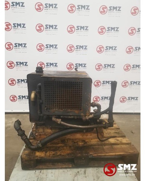 Diversen Occ Hydraulische tank met ventilator - Depósito hidráulico para Camión: foto 3 Diversen Occ Hydraulische tank met ventilator - Depósito hidráulico para Camión: foto 3