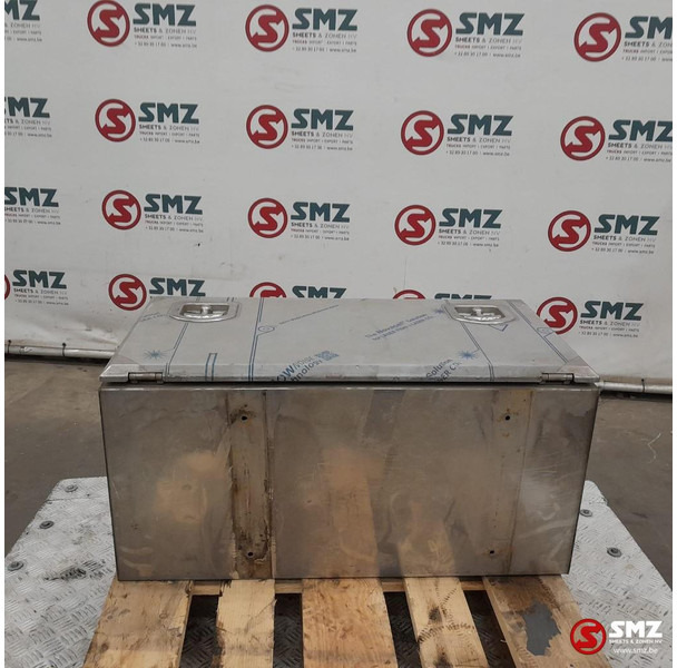 Diversen Occ RVS gereedschapskoffer 80 cm x 40 cm x 40 cm - Bastidor/ Chasis para Camión: foto 1 Diversen Occ RVS gereedschapskoffer 80 cm x 40 cm x 40 cm - Bastidor/ Chasis para Camión: foto 1