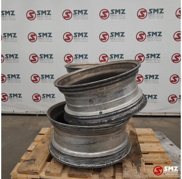 Diversen Occ set van 4 velgen 22,5 x 9,00 Alcoa - Llanta para Camión: foto 4 Diversen Occ set van 4 velgen 22,5 x 9,00 Alcoa - Llanta para Camión: foto 4
