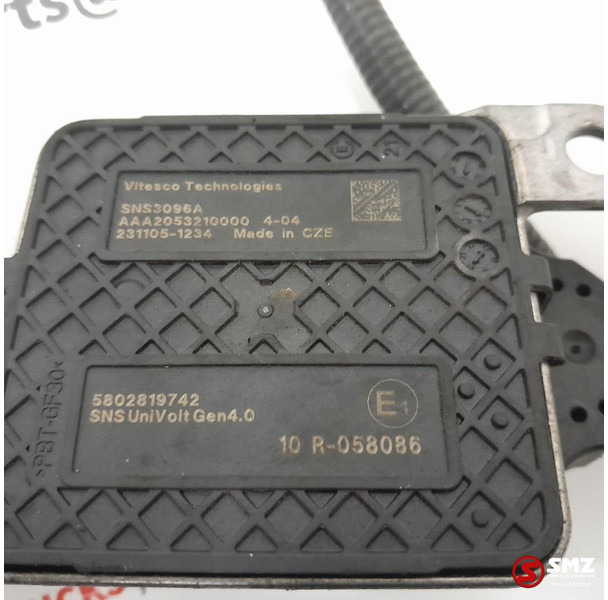 Iveco Occ NOX sensor Iveco - Sensor para Camión: foto 3 Iveco Occ NOX sensor Iveco - Sensor para Camión: foto 3