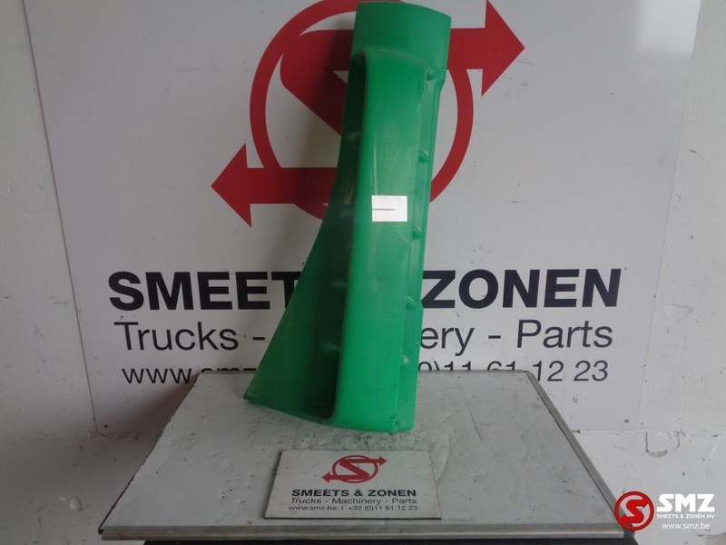 Iveco Occ windgeleider links - Aerodinámica/ Spoiler para Camión: foto 1 Iveco Occ windgeleider links - Aerodinámica/ Spoiler para Camión: foto 1