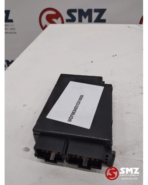 Mercedes-Benz Occ ECU video radar Mercedes Actros Euro 6 A000446 - Unidad de control para Camión: foto 1 Mercedes-Benz Occ ECU video radar Mercedes Actros Euro 6 A000446 - Unidad de control para Camión: foto 1