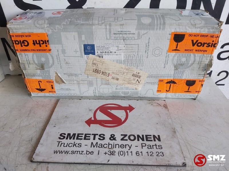 Mercedes-Benz Occ Spiegel rechts Mercedes AK - Espejo retrovisor para Camión: foto 3 Mercedes-Benz Occ Spiegel rechts Mercedes AK - Espejo retrovisor para Camión: foto 3