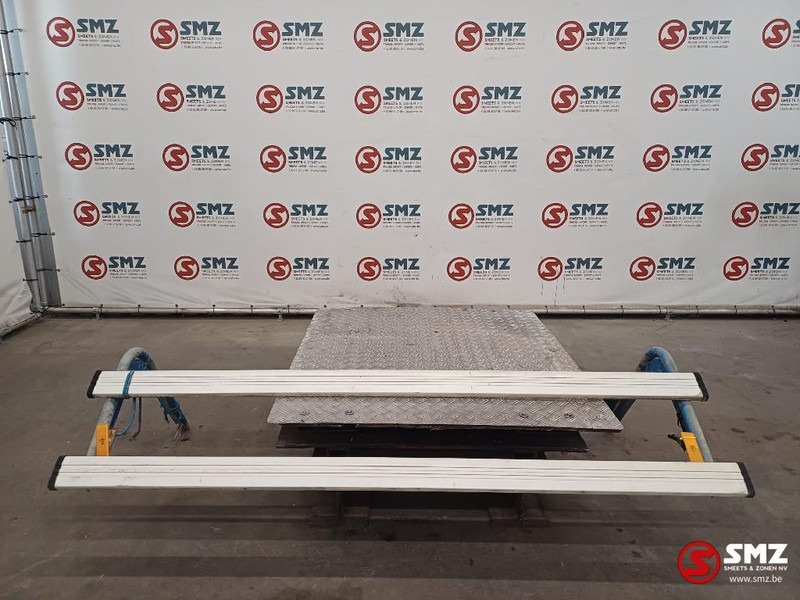 Mercedes-Benz Occ fietsenvanger Mercedes - Bastidor/ Chasis para Camión: foto 1 Mercedes-Benz Occ fietsenvanger Mercedes - Bastidor/ Chasis para Camión: foto 1