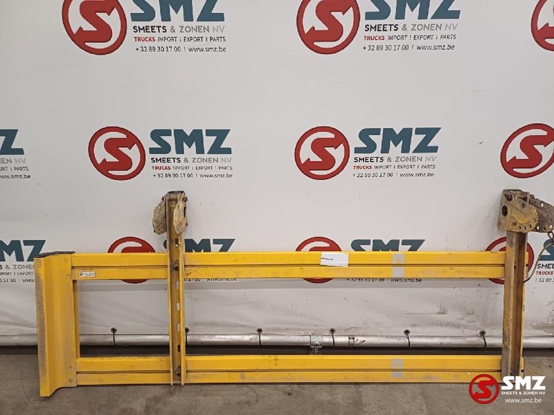 Mercedes-Benz Occ fietsenvanger rechts Mercedes - Bastidor/ Chasis para Camión: foto 2 Mercedes-Benz Occ fietsenvanger rechts Mercedes - Bastidor/ Chasis para Camión: foto 2