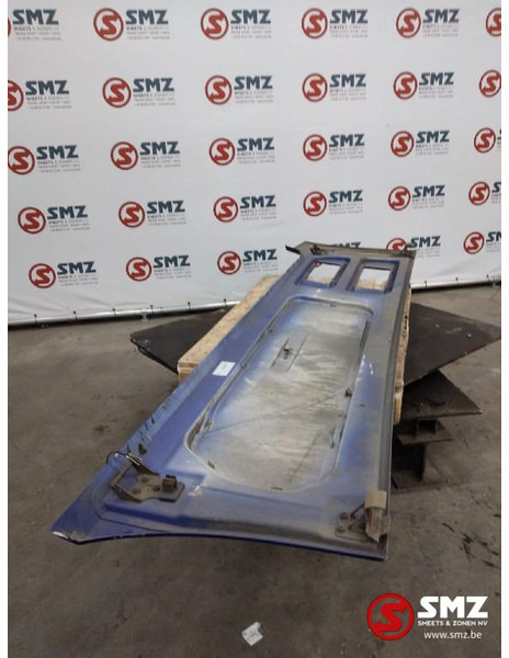 Mercedes-Benz Occ set sideskirts links + rechts Mercedes - Bastidor/ Chasis para Camión: foto 3 Mercedes-Benz Occ set sideskirts links + rechts Mercedes - Bastidor/ Chasis para Camión: foto 3