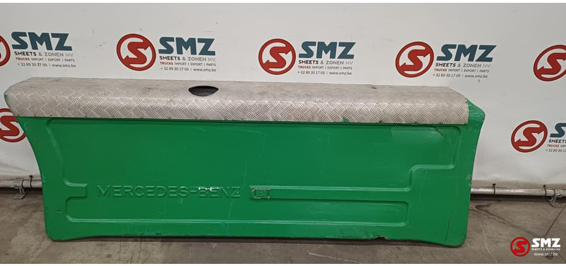 Mercedes-Benz Occ set sideskirts links + rechts Mercedes SK - Bastidor/ Chasis para Camión: foto 1 Mercedes-Benz Occ set sideskirts links + rechts Mercedes SK - Bastidor/ Chasis para Camión: foto 1