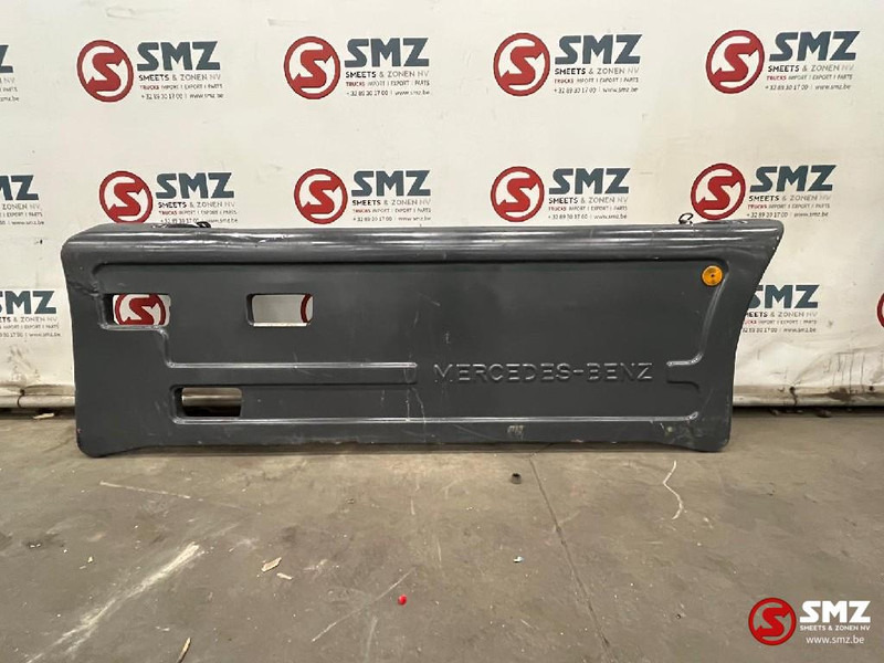 Mercedes-Benz Occ set sideskirts links + rechts Mercedes SK - Bastidor/ Chasis para Camión: foto 1 Mercedes-Benz Occ set sideskirts links + rechts Mercedes SK - Bastidor/ Chasis para Camión: foto 1