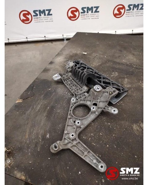 Mercedes-Benz Occ voetbord Mercedes Actros MP4 A9608850845 - Cabina e interior para Camión: foto 2 Mercedes-Benz Occ voetbord Mercedes Actros MP4 A9608850845 - Cabina e interior para Camión: foto 2