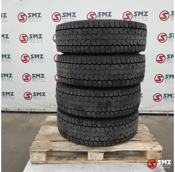 Neumático para Camión Pirelli Occ vrachtwagenband 285/70R19.5 146/144L Pirelli: foto 1