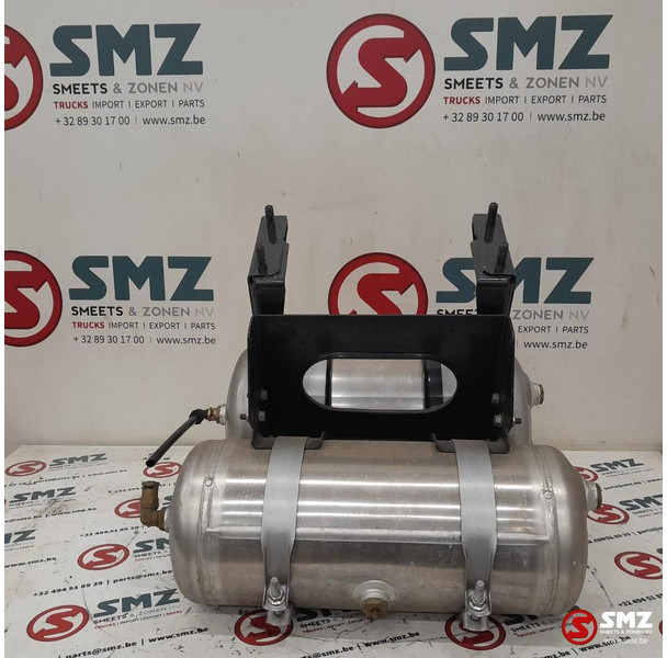 Iveco Occ set luchtketels 20L 14Bar + 15L 14Bar Iveco - Recambio para Camión: foto 3 Iveco Occ set luchtketels 20L 14Bar + 15L 14Bar Iveco - Recambio para Camión: foto 3