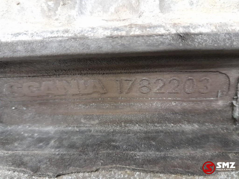 Scania Occ set motorsteunen Scania - Soporte motor para Camión: foto 3 Scania Occ set motorsteunen Scania - Soporte motor para Camión: foto 3