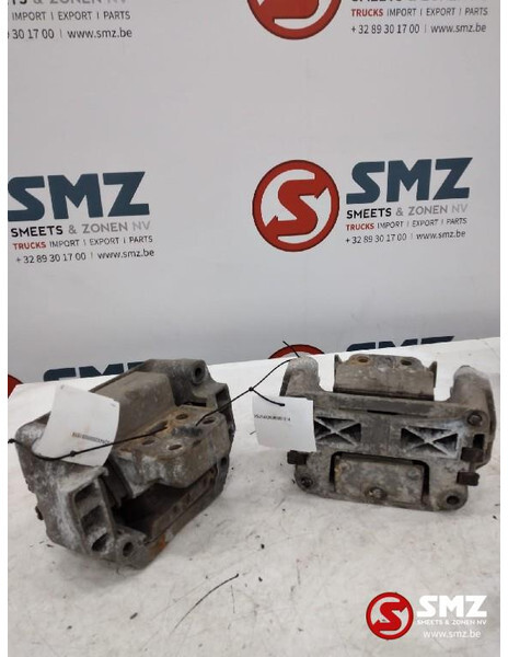 Scania Occ set motorsteunen Scania - Soporte motor para Camión: foto 2 Scania Occ set motorsteunen Scania - Soporte motor para Camión: foto 2