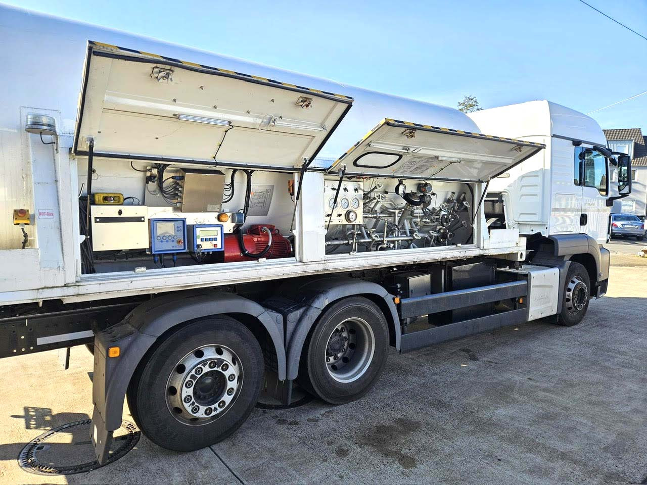 MAN Tank gas truck cryogenic used for oxygen, nitrogen, argon, LIN, LOX, LAR - Camión cisterna: foto 5 MAN Tank gas truck cryogenic used for oxygen, nitrogen, argon, LIN, LOX, LAR - Camión cisterna: foto 5