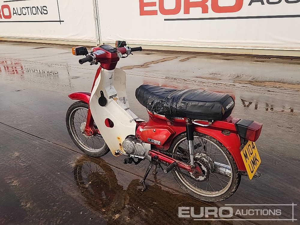1995 Honda Cub 90 Moped (Category C Insurance Loss) (Mileage Cannot be Verified) - Motocicleta: foto 3 1995 Honda Cub 90 Moped (Category C Insurance Loss) (Mileage Cannot be Verified) - Motocicleta: foto 3