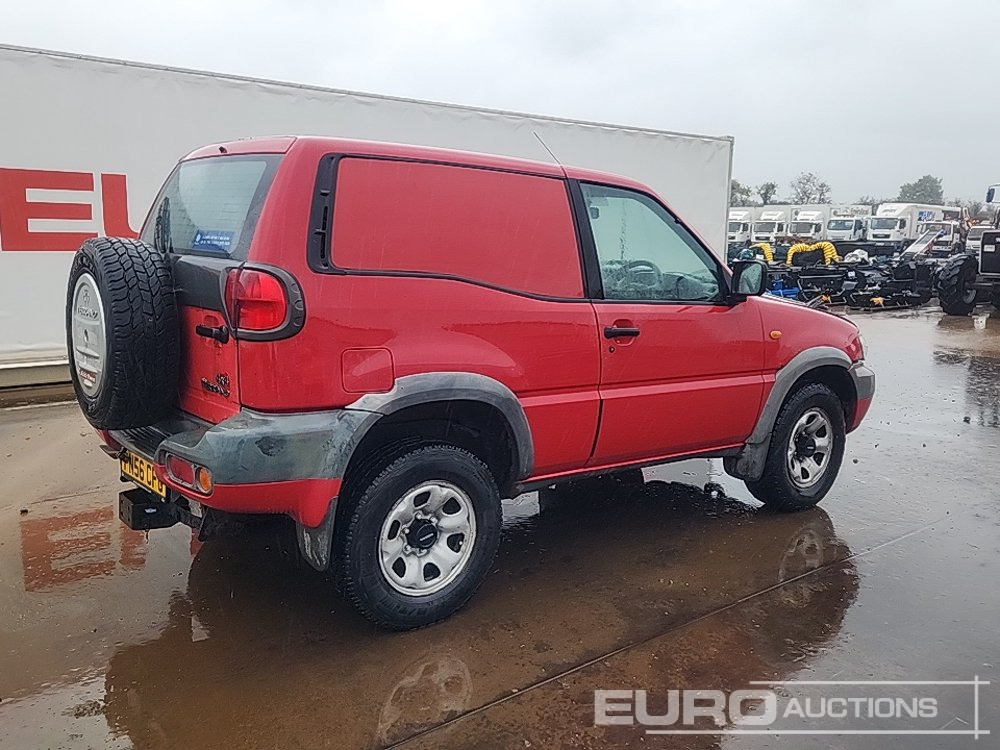 2006 Nissan Terrano - SUV/ Todoterreno: foto 5 2006 Nissan Terrano - SUV/ Todoterreno: foto 5