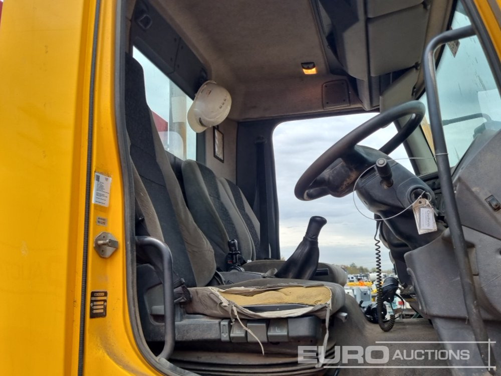 Camión portacontenedor de cadenas 2007 DAF LF: foto 31 Camión portacontenedor de cadenas 2007 DAF LF: foto 31