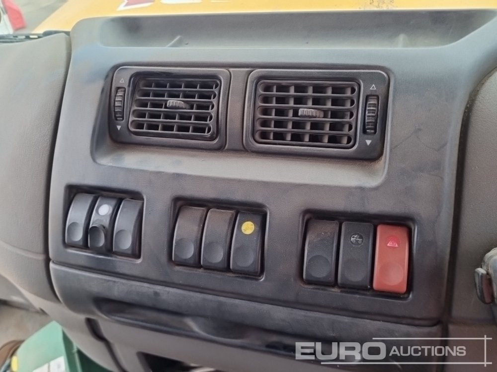 Camión portacontenedor de cadenas 2007 DAF LF: foto 34 Camión portacontenedor de cadenas 2007 DAF LF: foto 34