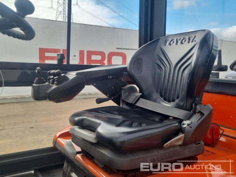 Carretilla elevadora 2012 Toyota 7FBMF30: foto 23