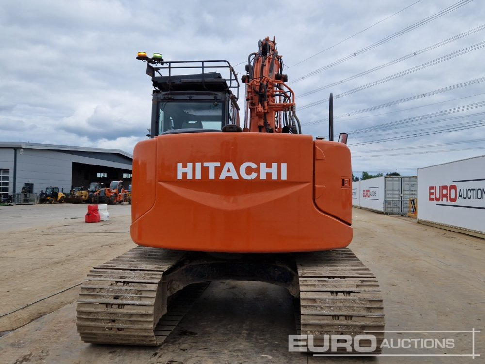 2013 Hitachi ZX135US-3 - Excavadora de cadenas: foto 4 2013 Hitachi ZX135US-3 - Excavadora de cadenas: foto 4