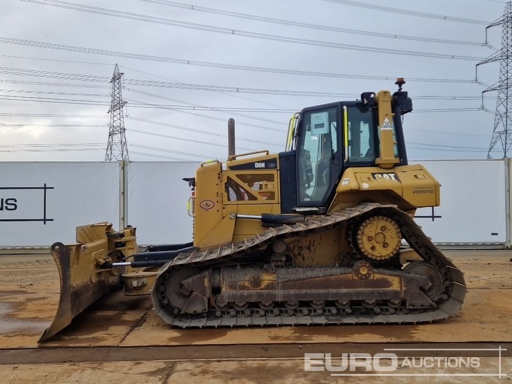 2015 CAT D6N LGP - Bulldozer: foto 2 2015 CAT D6N LGP - Bulldozer: foto 2