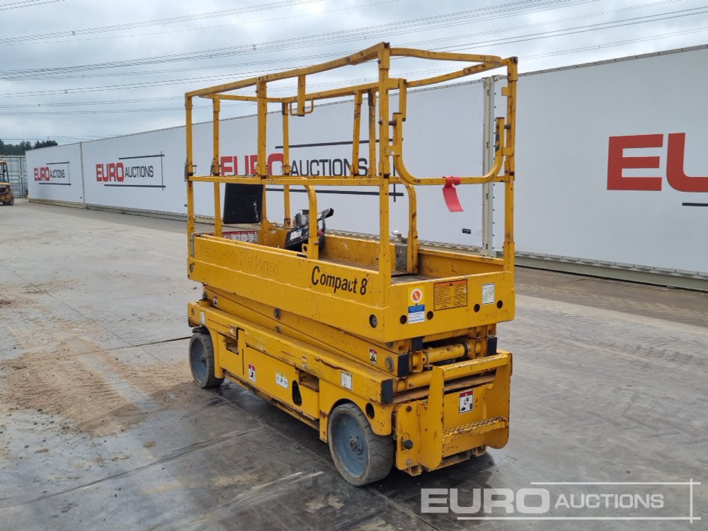 2015 Haulotte Compact 8 - Plataforma elevadora: foto 3 2015 Haulotte Compact 8 - Plataforma elevadora: foto 3