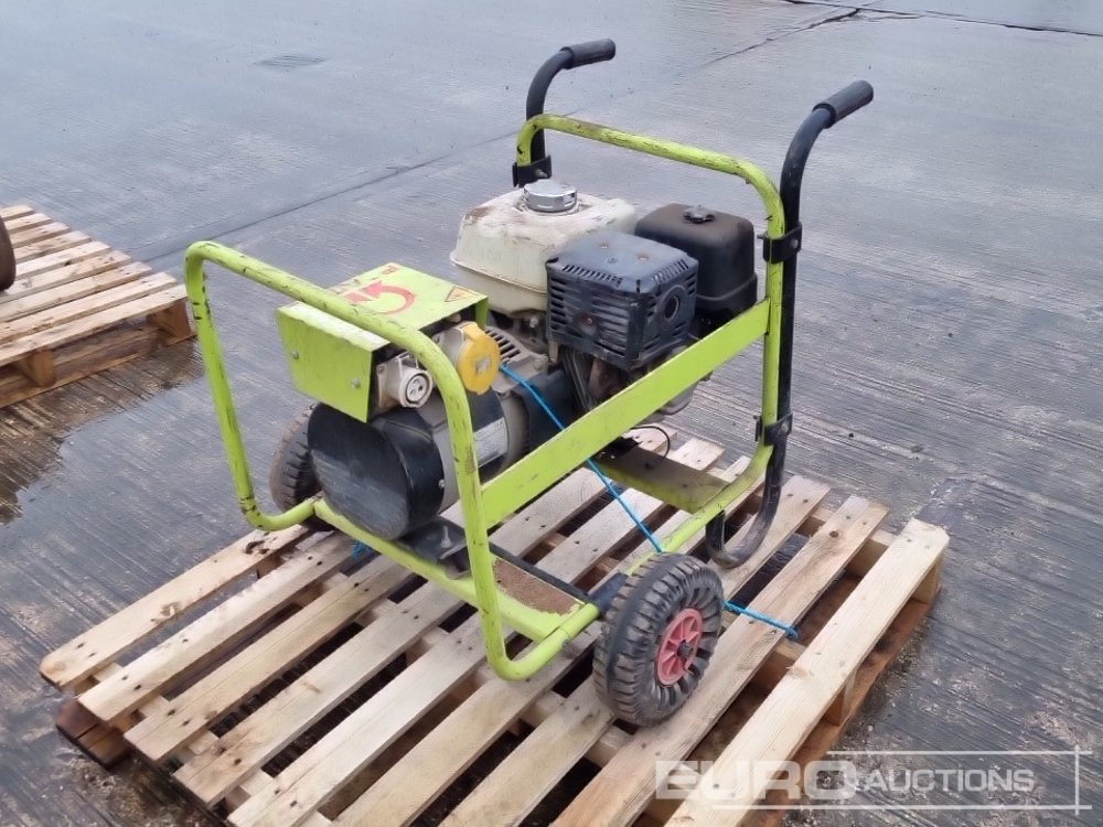 2016 Pramac E6900 - Generador industriale: foto 1 2016 Pramac E6900 - Generador industriale: foto 1