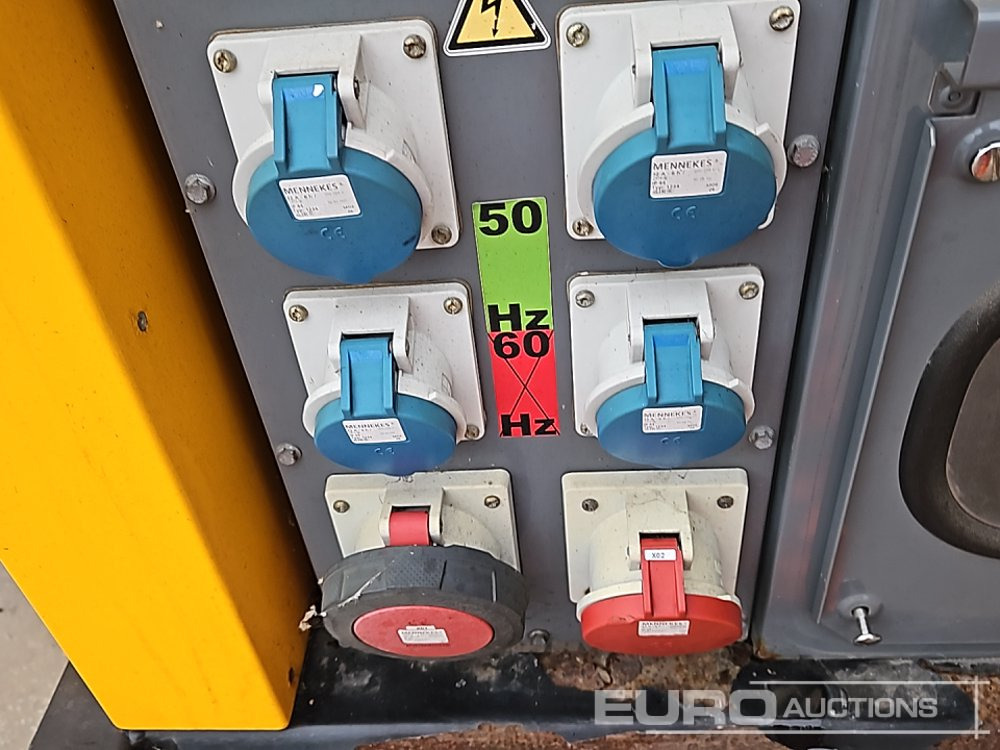 Generador industriale 2016 SDMO R220C3: foto 26 Generador industriale 2016 SDMO R220C3: foto 26