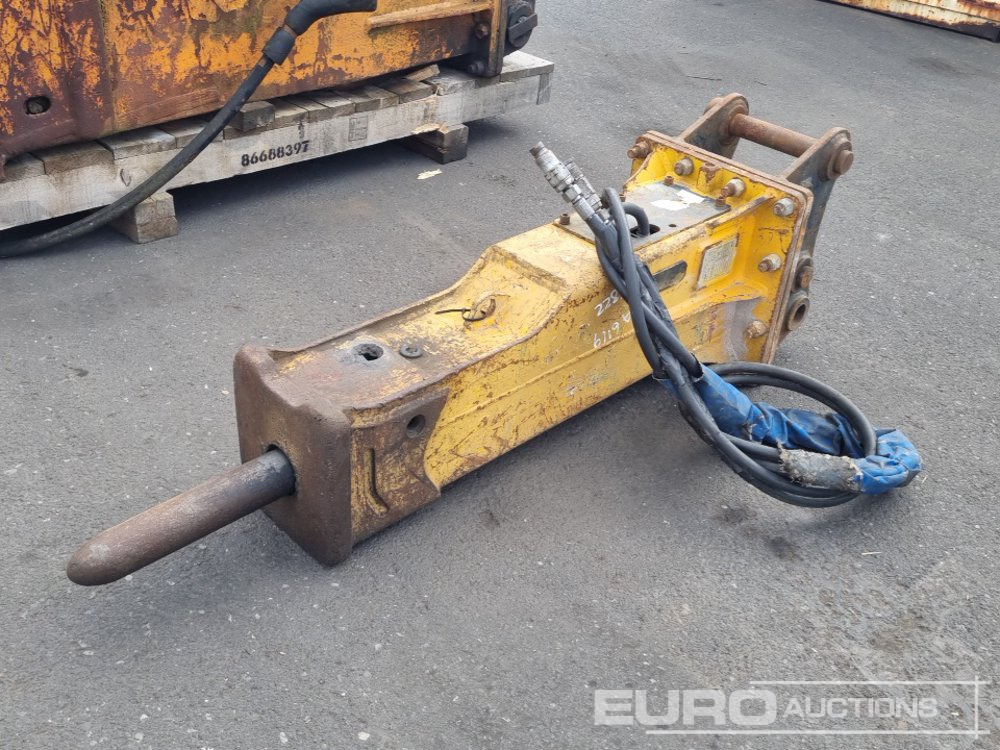 2017 CES OKB300 - Martillo hidráulico: foto 1 2017 CES OKB300 - Martillo hidráulico: foto 1