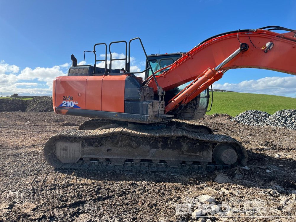 2017 Hitachi ZX210LC-6 - Excavadora de cadenas: foto 3 2017 Hitachi ZX210LC-6 - Excavadora de cadenas: foto 3