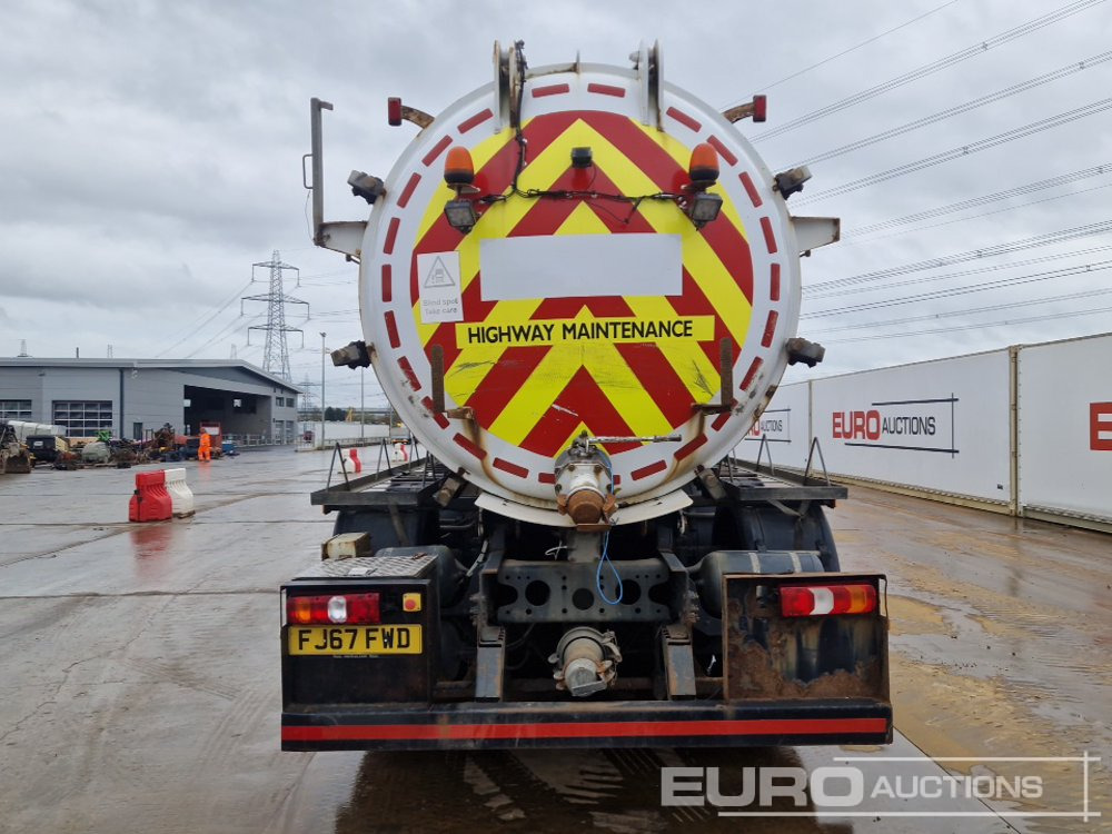 2017 Mercedes Arocs 3240 - Camión cisterna: foto 4 2017 Mercedes Arocs 3240 - Camión cisterna: foto 4