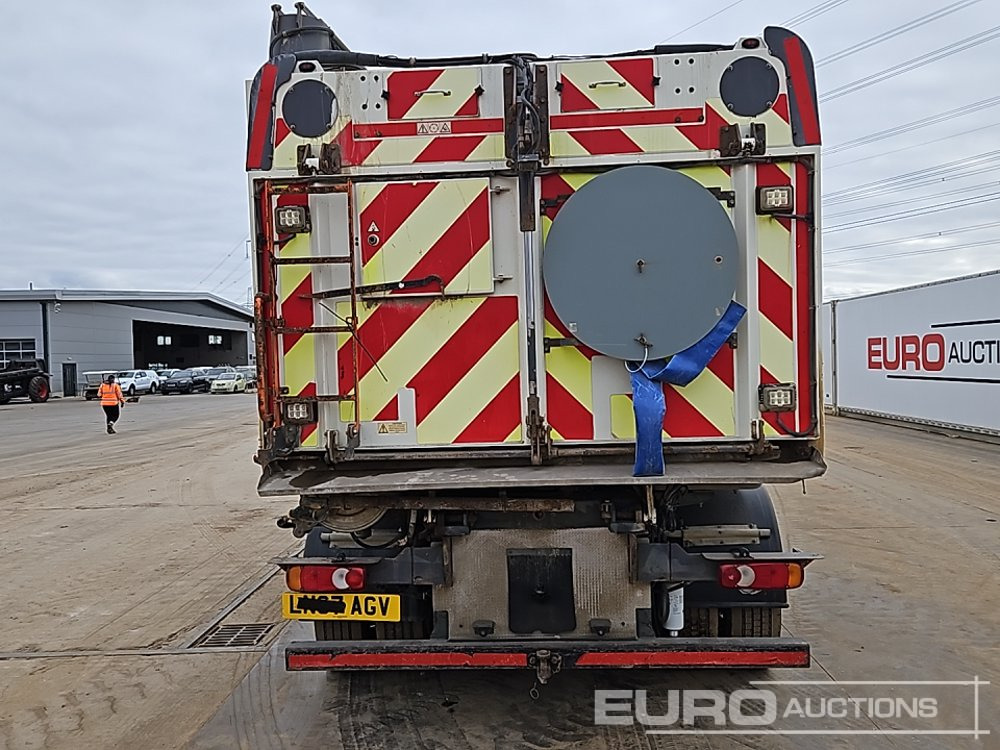 2018 DAF LF230 - Barredora vial: foto 4 2018 DAF LF230 - Barredora vial: foto 4