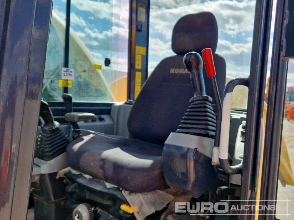 Miniexcavadora 2019 Komatsu PC80MR-5: foto 45