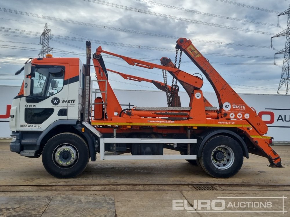 2020 DAF LF260 - Camión portacontenedor de cadenas: foto 2 2020 DAF LF260 - Camión portacontenedor de cadenas: foto 2