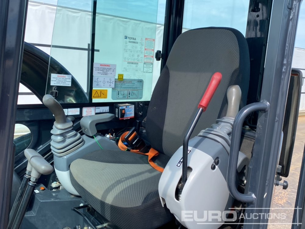 Miniexcavadora 2024 Hitachi ZX26U-6 CLR: foto 25