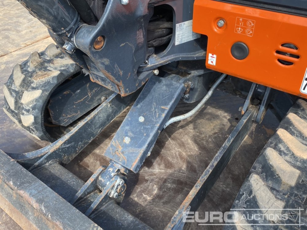 Miniexcavadora 2024 Hitachi ZX26U-6 CLR: foto 19