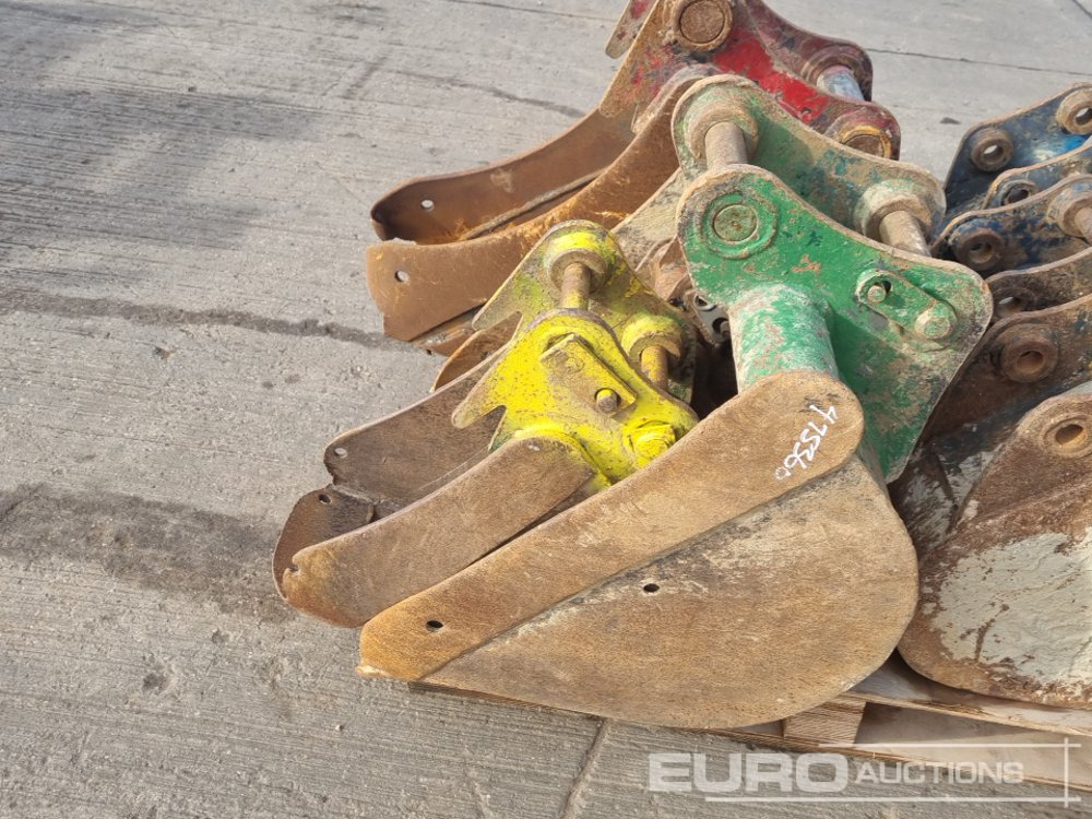 Cazo 24", 12", 12", 12", 10", 10", 10" Digging Bucket 30-60mm Pin to suit Mini-10 Ton Excavator: foto 12