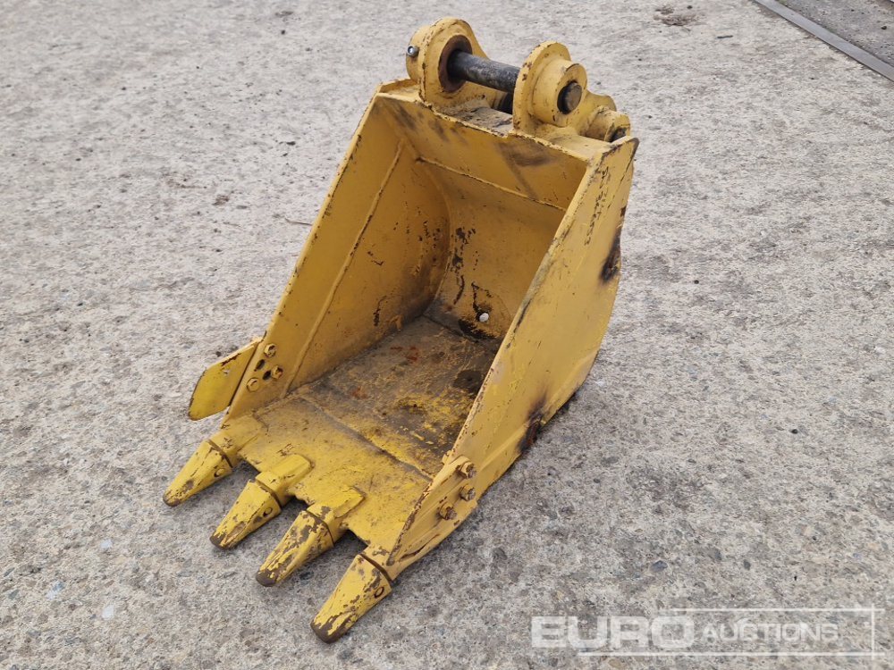 24" Digging Bucket 45mm Pin to suit 4-6 Ton Excavator - Cazo: foto 1 24" Digging Bucket 45mm Pin to suit 4-6 Ton Excavator - Cazo: foto 1