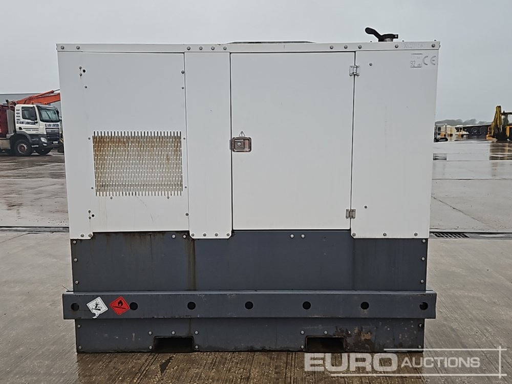 Aggreko 32kVA Generator, 3 Cylinder Engine (Parts Missing) - Generador industriale: foto 4 Aggreko 32kVA Generator, 3 Cylinder Engine (Parts Missing) - Generador industriale: foto 4