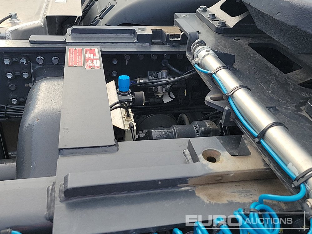 Cabeza tractora 2023 Scania S770 V8: foto 23