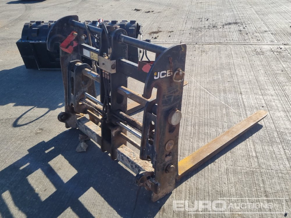 2018 JCB Hydraulic Fork Positioner to JCB Telehandler - Equipo de manutención: foto 5 2018 JCB Hydraulic Fork Positioner to JCB Telehandler - Equipo de manutención: foto 5