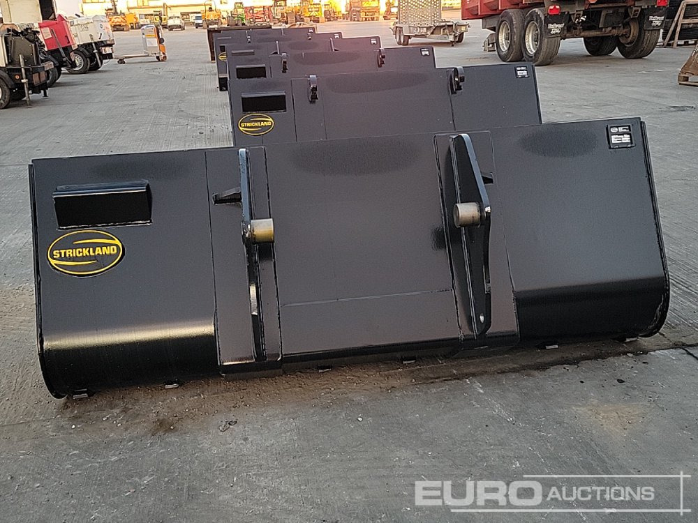 Unused Strickland 90" Loading Bucket to suit Manitou Telehandler - Equipo de manutención: foto 4 Unused Strickland 90" Loading Bucket to suit Manitou Telehandler - Equipo de manutención: foto 4