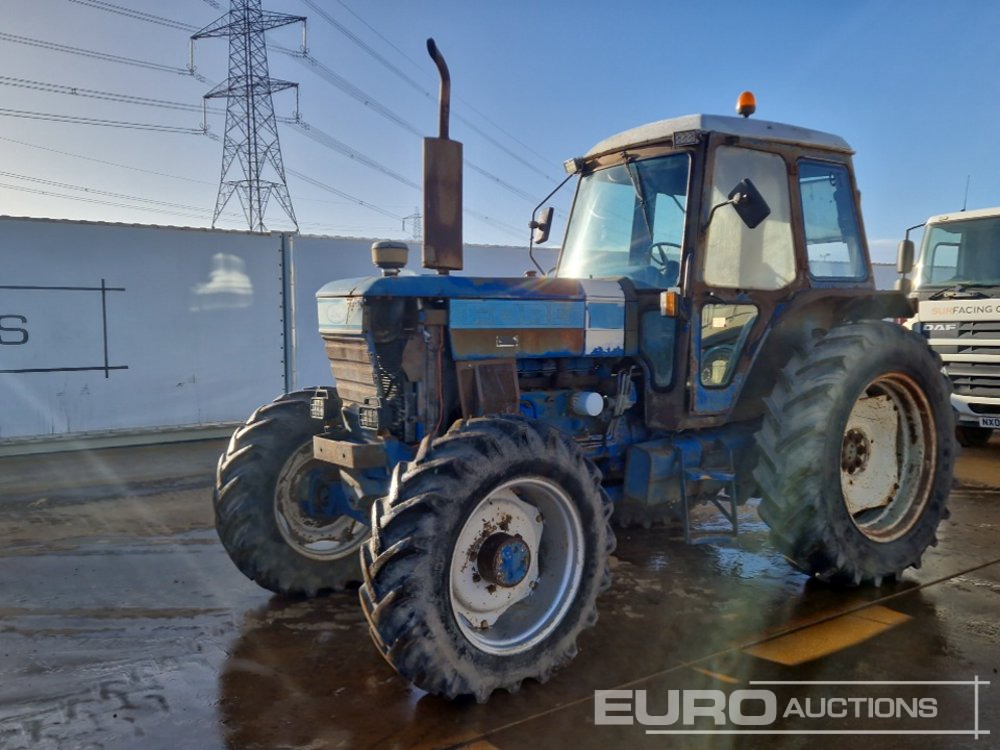 Ford 8210 - Tractor: foto 1 Ford 8210 - Tractor: foto 1