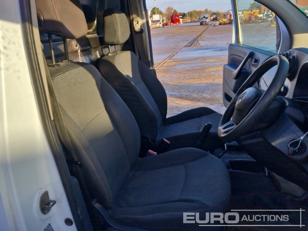 Furgoneta 2018 Mercedes Citan 109CDI: foto 23 Furgoneta 2018 Mercedes Citan 109CDI: foto 23